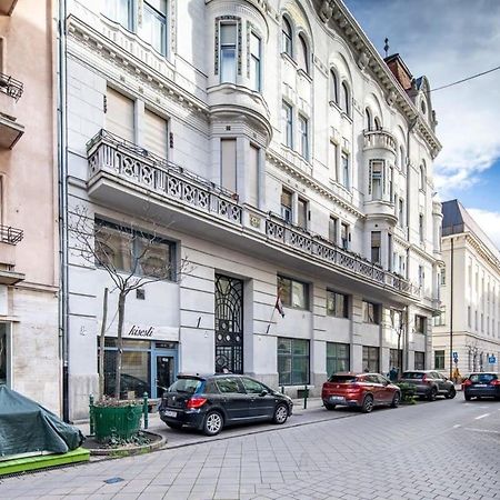 Convenient Apartment At Gastro Driven Location Budapest Esterno foto