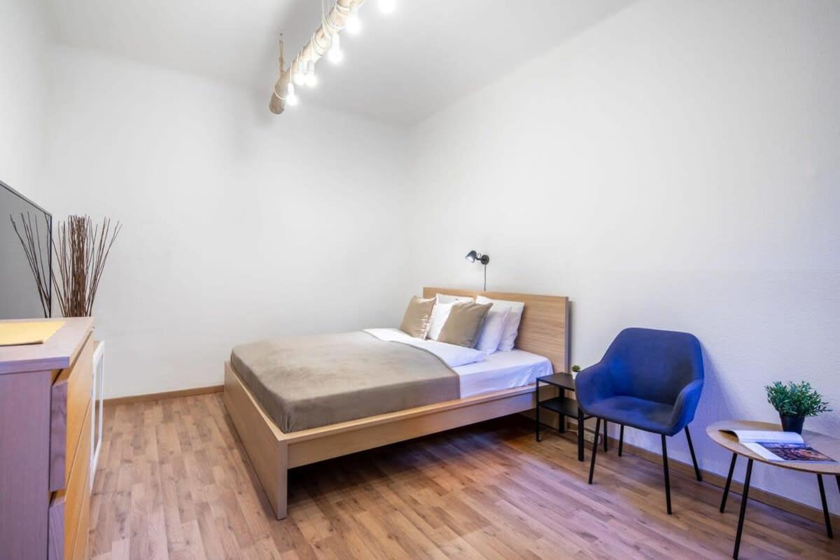 Convenient Apartment At Gastro Driven Location Budapest Esterno foto