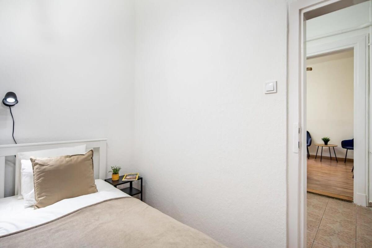 Convenient Apartment At Gastro Driven Location Budapest Esterno foto